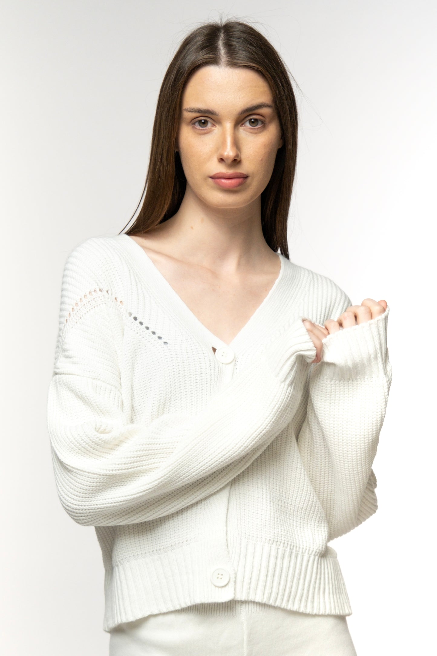 White Knit Set with Cardigan and Pants