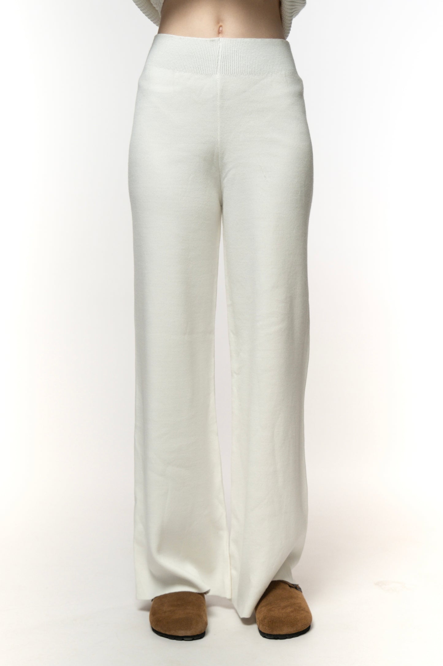 White Knit Set with Cardigan and Pants